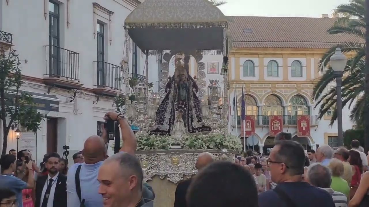 Salida procesional de Santa Ana, Patrona de Dos Hermanas, el 26 de julio de 2025.