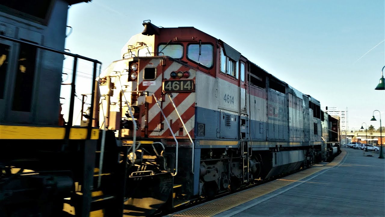 BNSF In Vancouver, WA - All CN lashup (3-11-18)