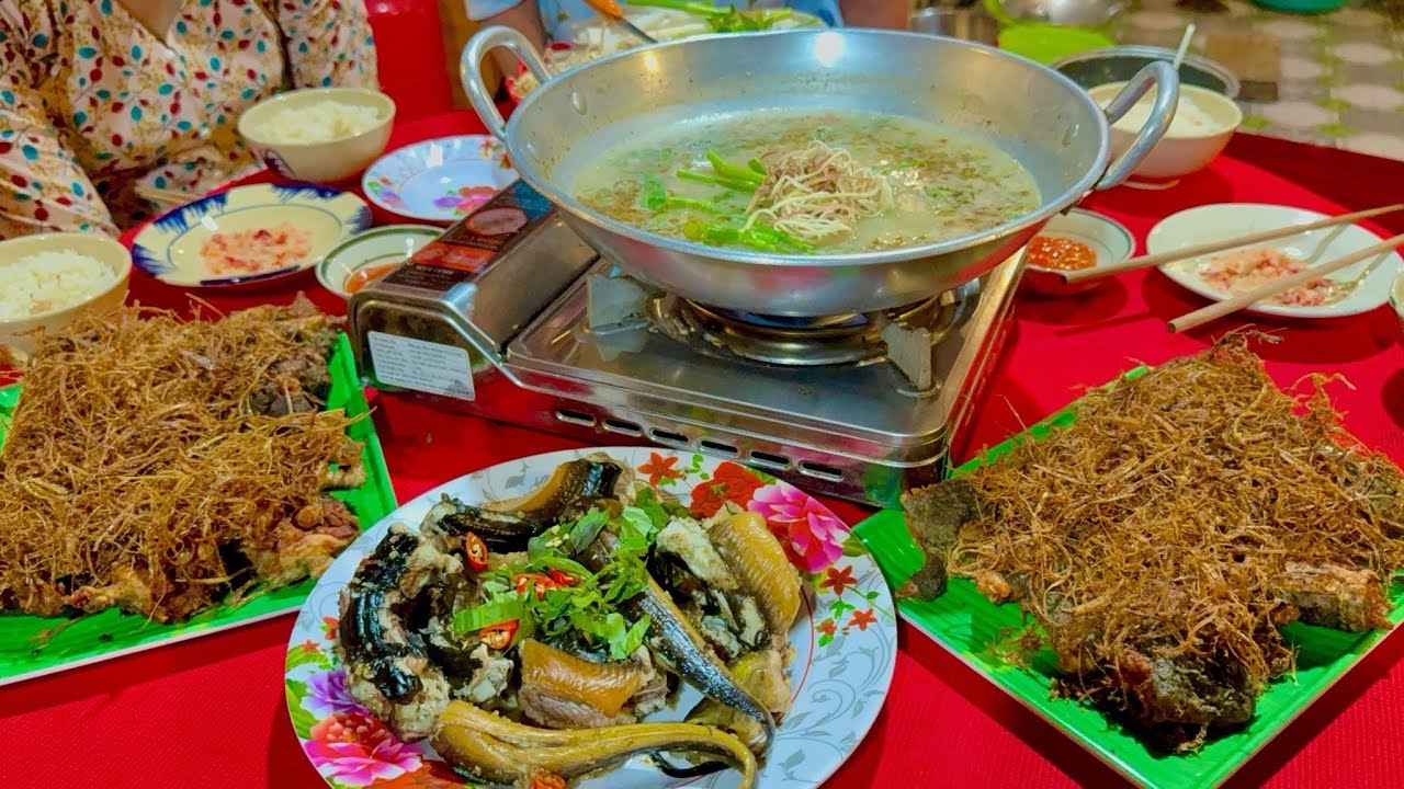 Lươn Đồng Nấu Lẩu Mẻ ,Ếch Núp Lùm Cơm Chiều Quê Miền Tây •UMQT | #1050