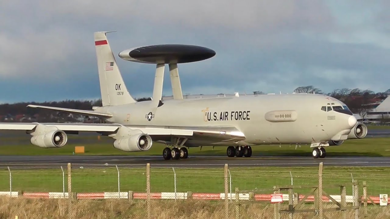 USAF Boeing E-3B Sentry takeoff from Glasgow Prestwick Airport, PIK
