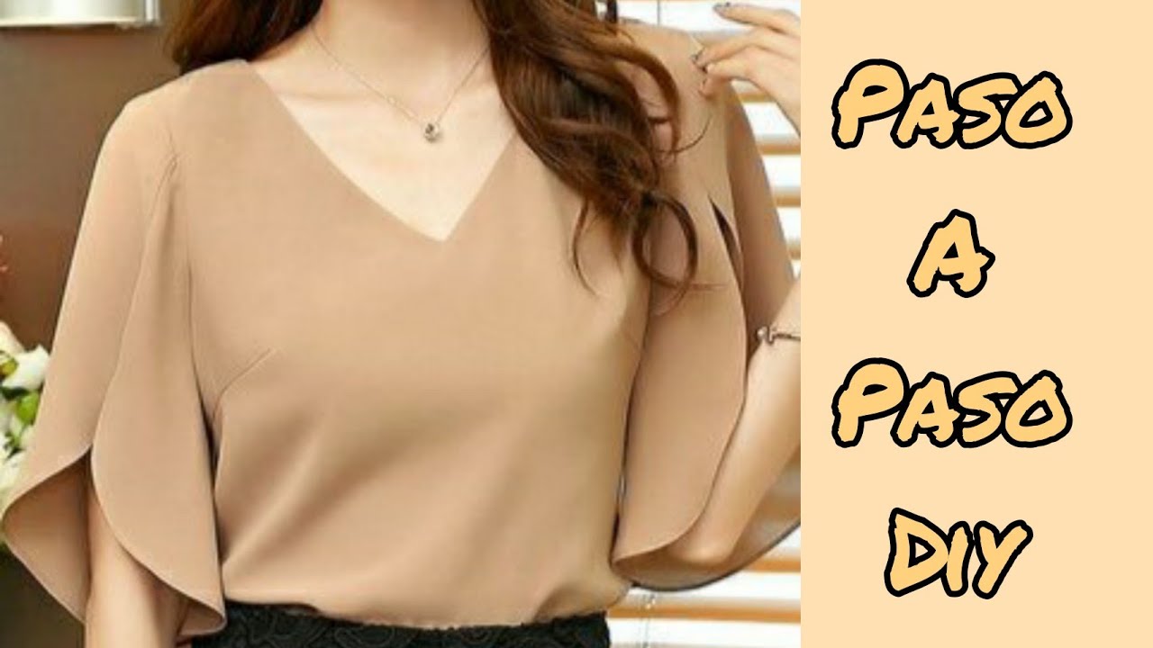Blusa Escote V y Manga con Corte