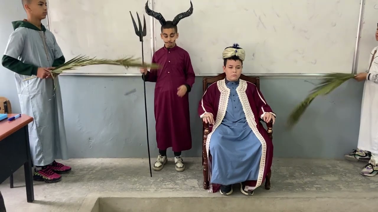 تجسيد نص #الوقيعة كمسرحية قصيرة عفوية  من تمثيل تلاميذ قسم 1م5 المبدعون وتحت إشراف الأستاذ: بن جيان