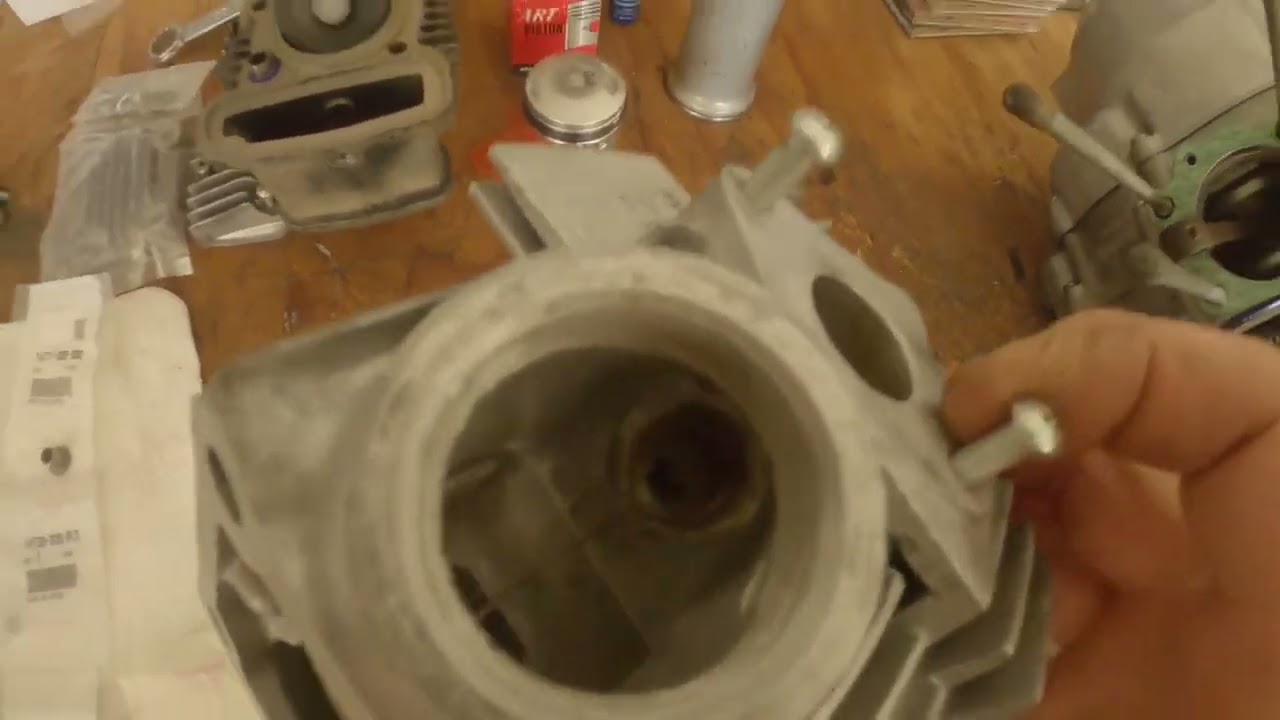 Honda ST90 Cylinder Head Rebuild Explained