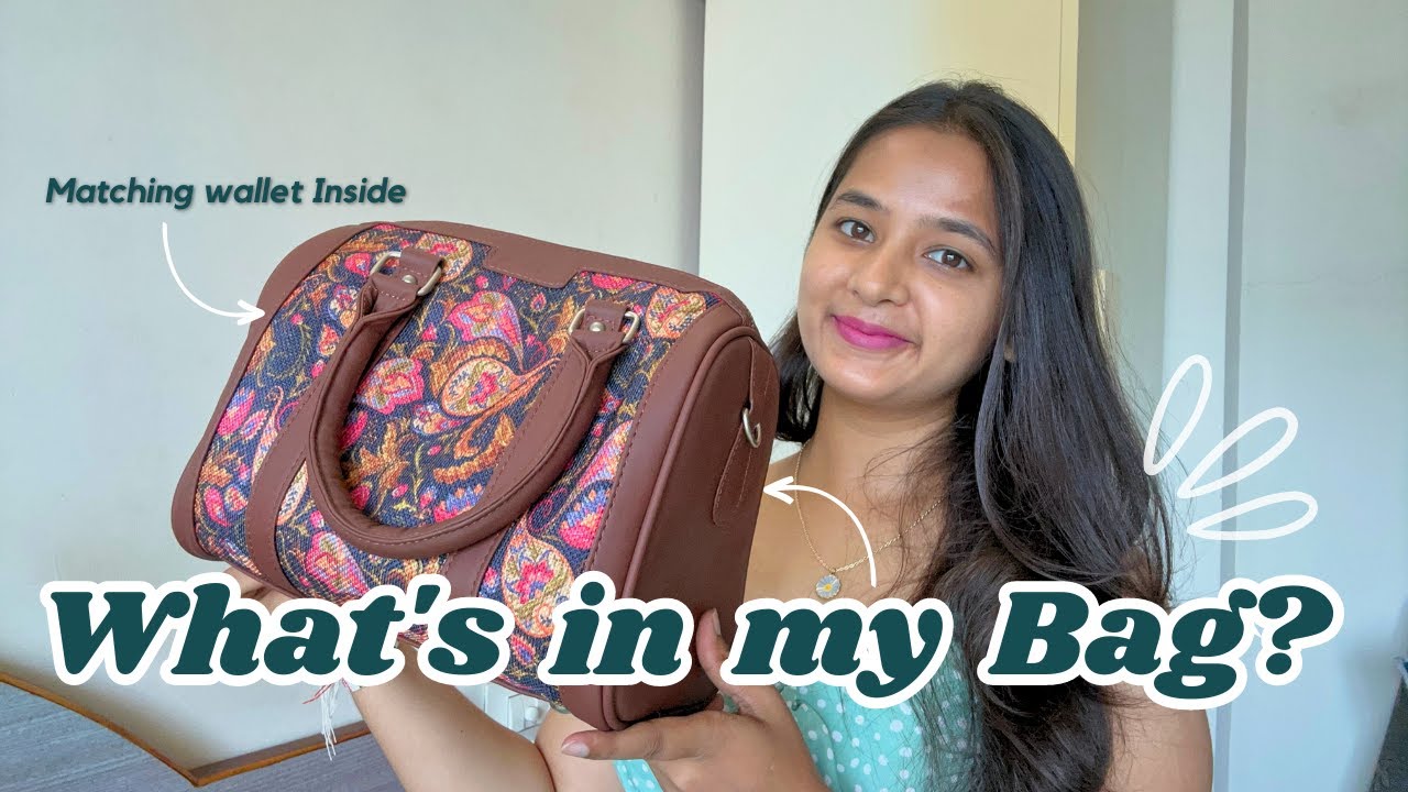 What's inside my bag? ft. Zouk. @zoukonline | Zouk Hanbags