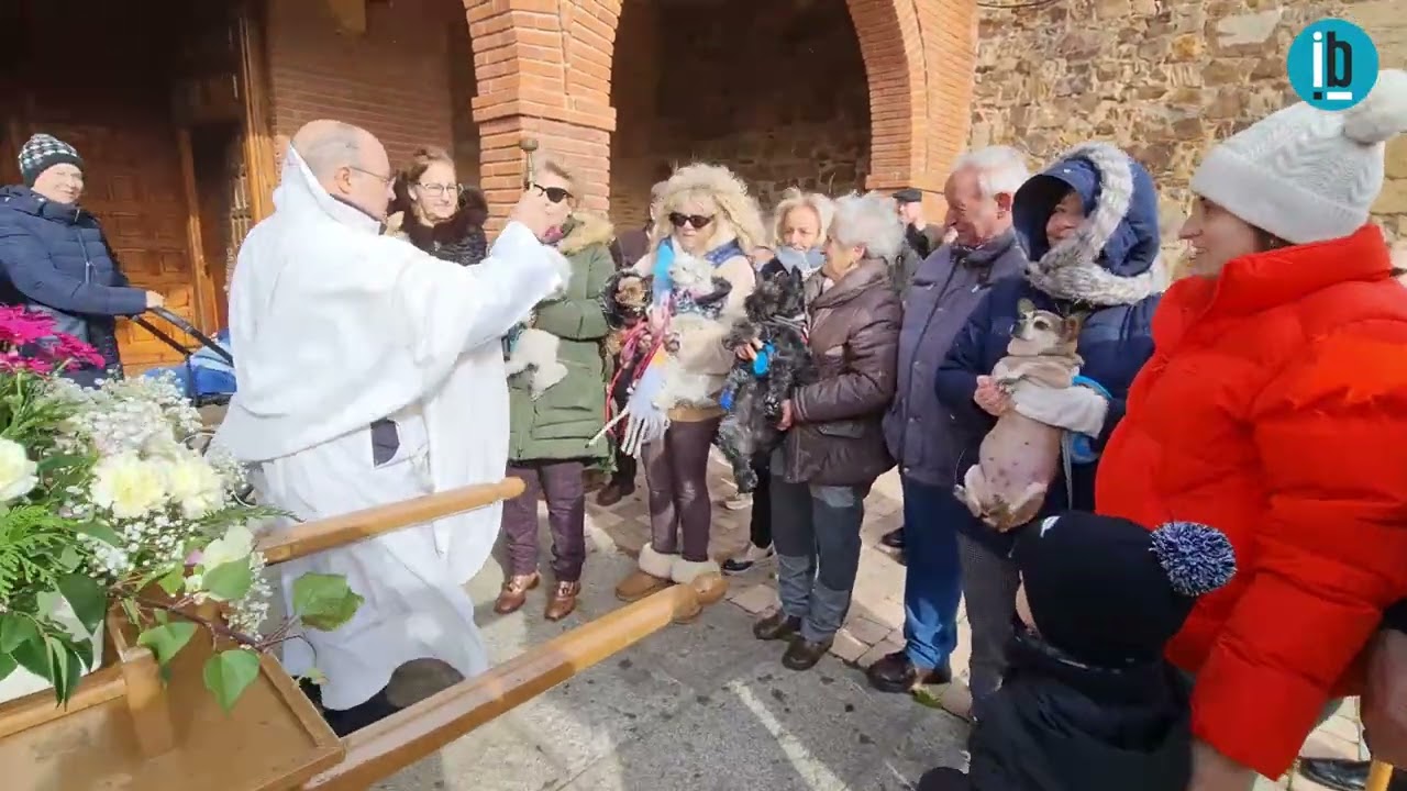Santa Cristina de la Polvorosa celebra San Antón y la bendición de los animales