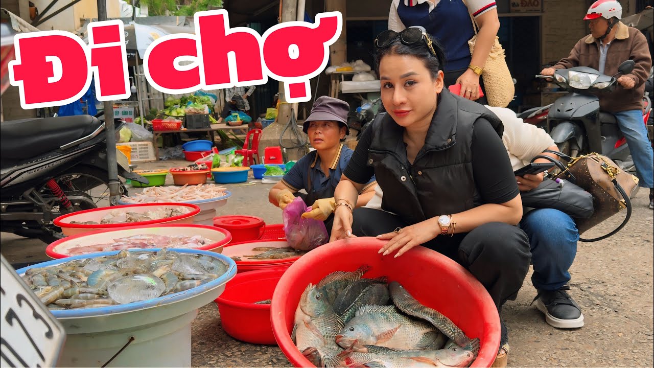 Hồng Ni, Bầu Show Huy Lê đi chợ Đà Lạt