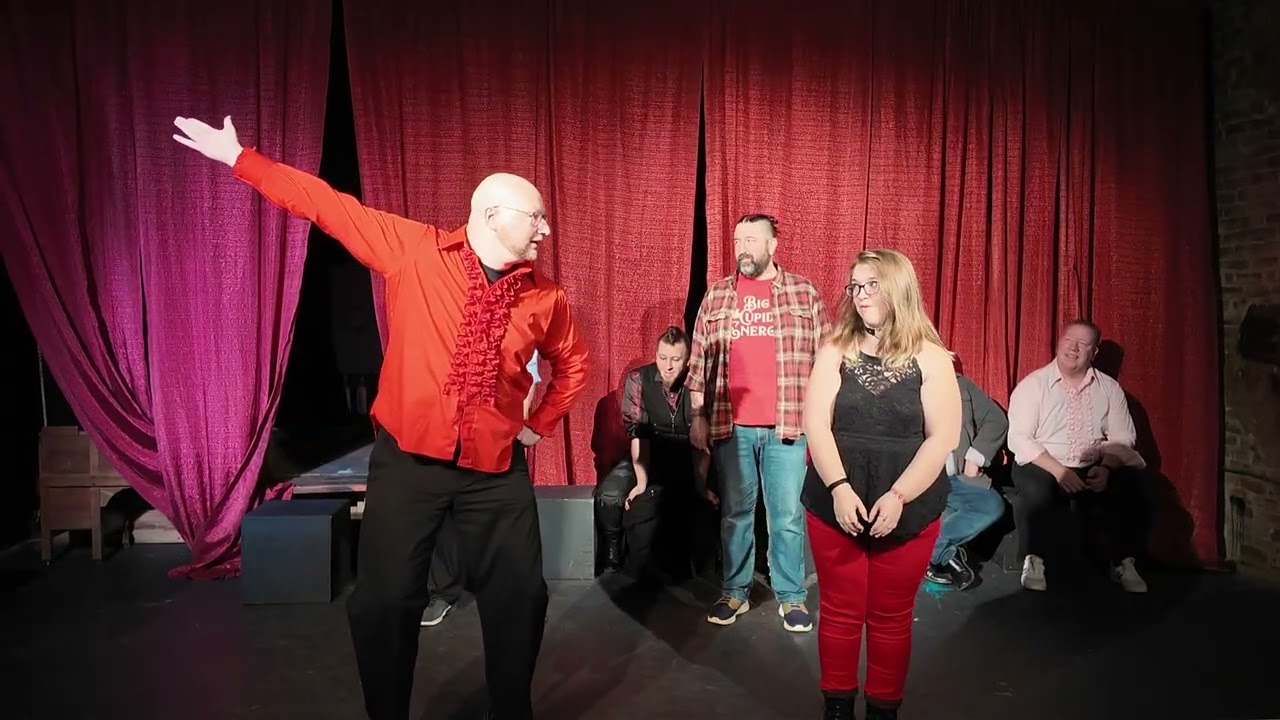 Actors in a box | Schrödinger's Cat @schrodinersca@lechatnoir5465