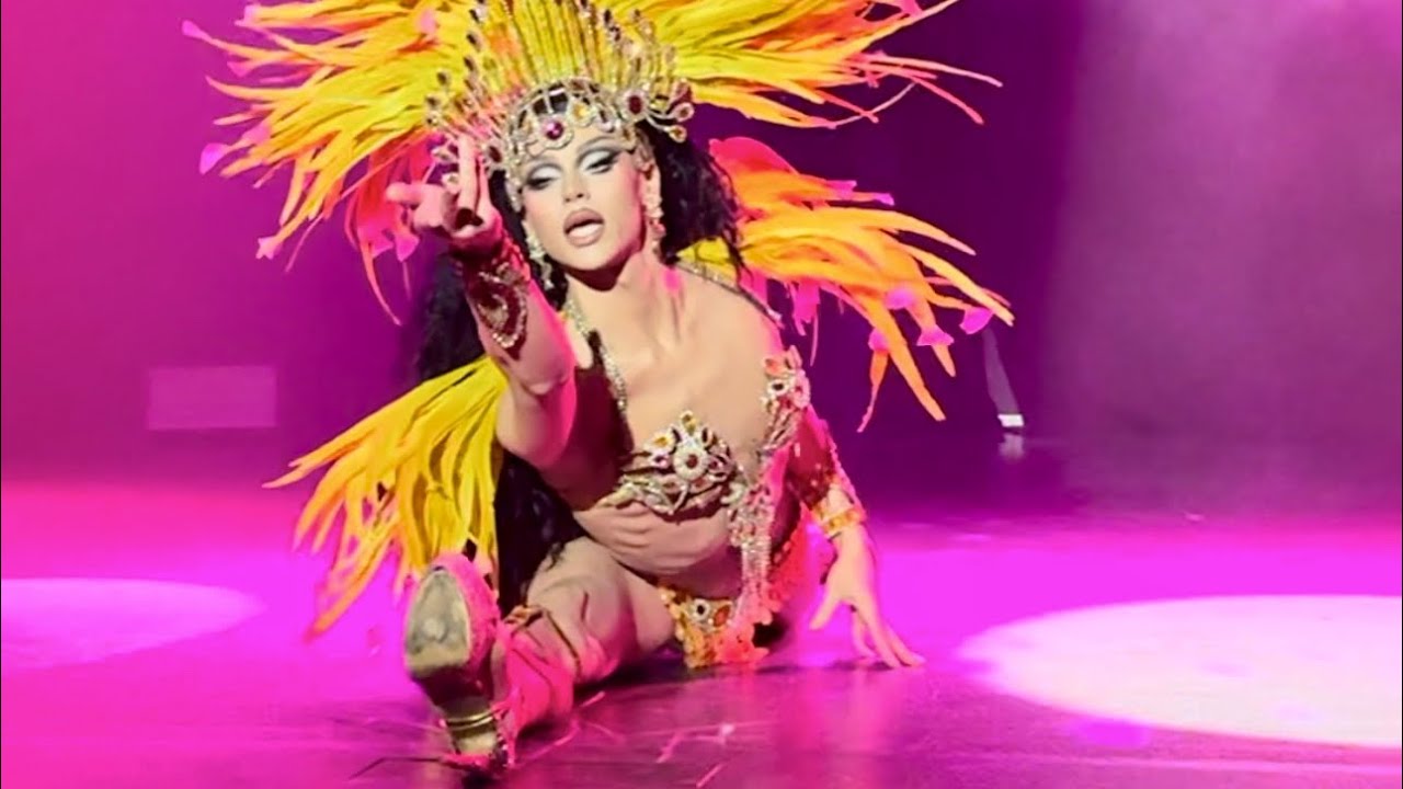 FLESH - Come Into My World #KylieMinogue • LIVE @ The Clapham Grand