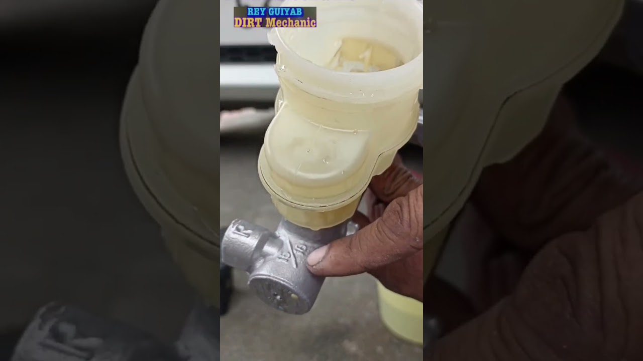ISUZU CROSSWIND;  Yung nasa byahe ka at ng umapak ka sa brake pedal mo lumulubog na. | DIRT MECHANIC