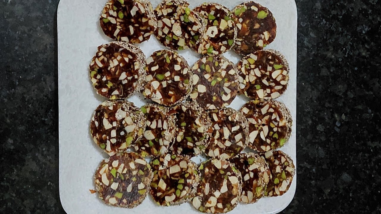 Jassi Indian kitchen  ( khajoor roll recipe)