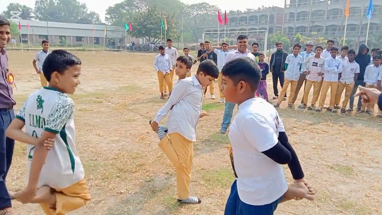 বাংলাদেশের Unbelievable  মোরগ লড়াই। 