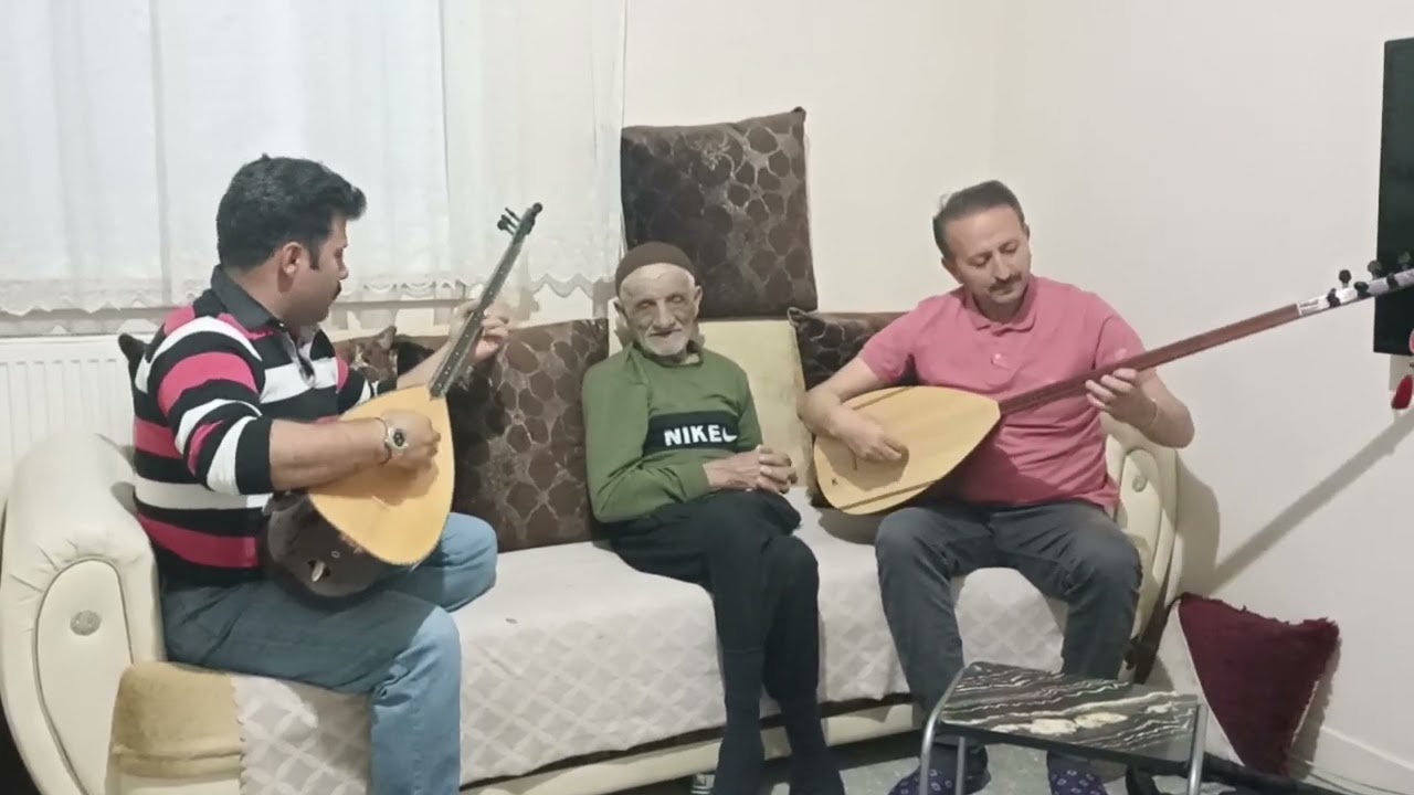âşık Ahmet Köroğlu