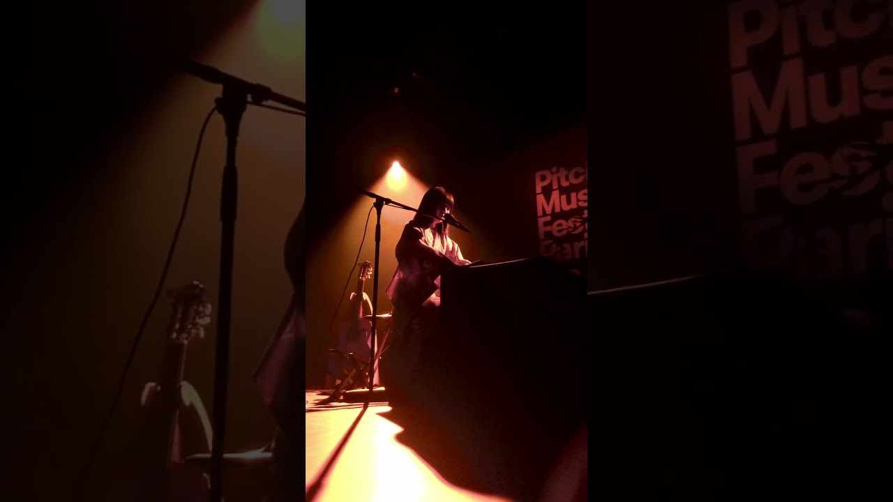 Ichiko Aoba - Space Orphans (live Pitchfork Music Festival Paris, Salle Pleyel 8/11/23)