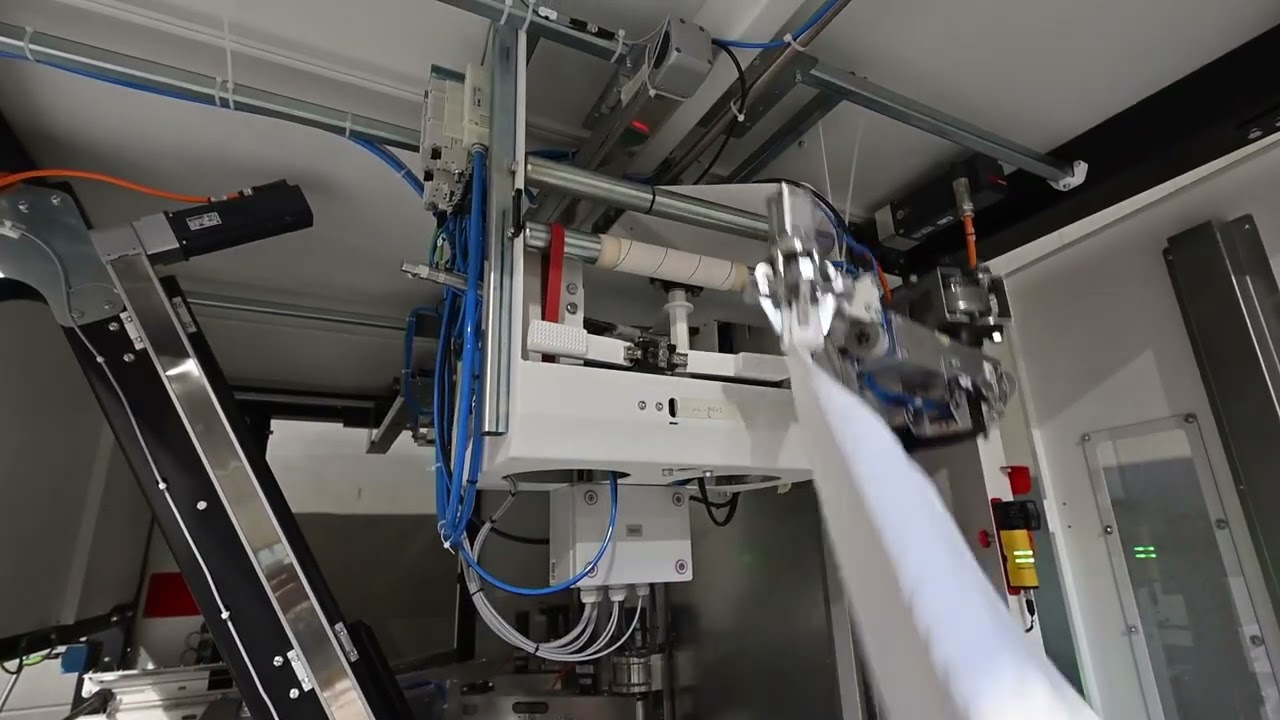 Servo Vision 2.0 - complementing Servo Xtreme towelfolder