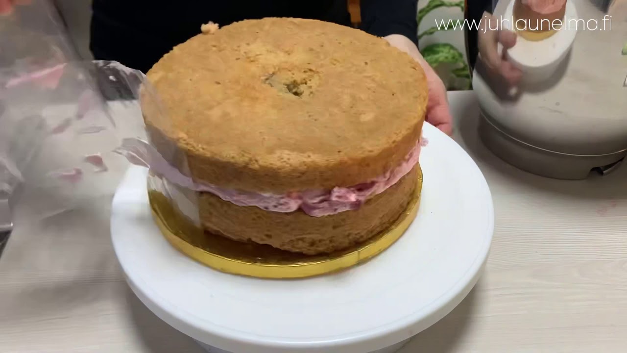 Kuinka kuorruttaa kakku