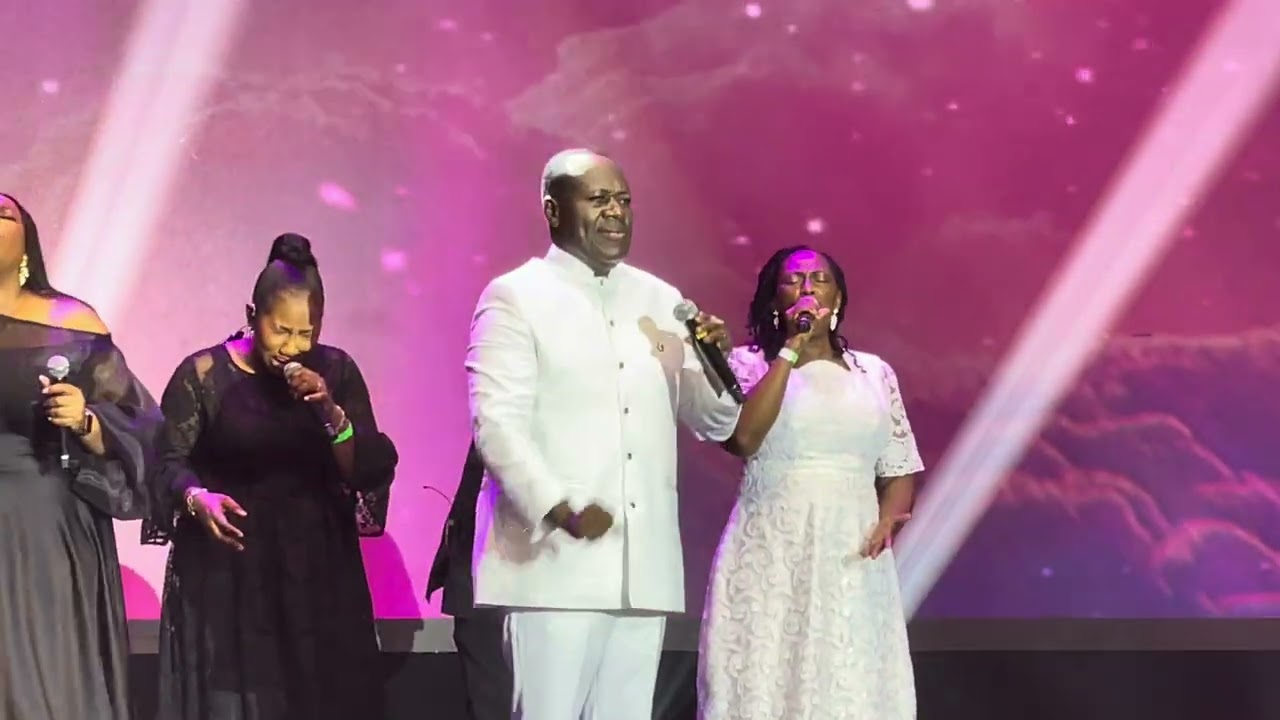 Elder Mireku’s electrifying performance at Awake Experience 2026