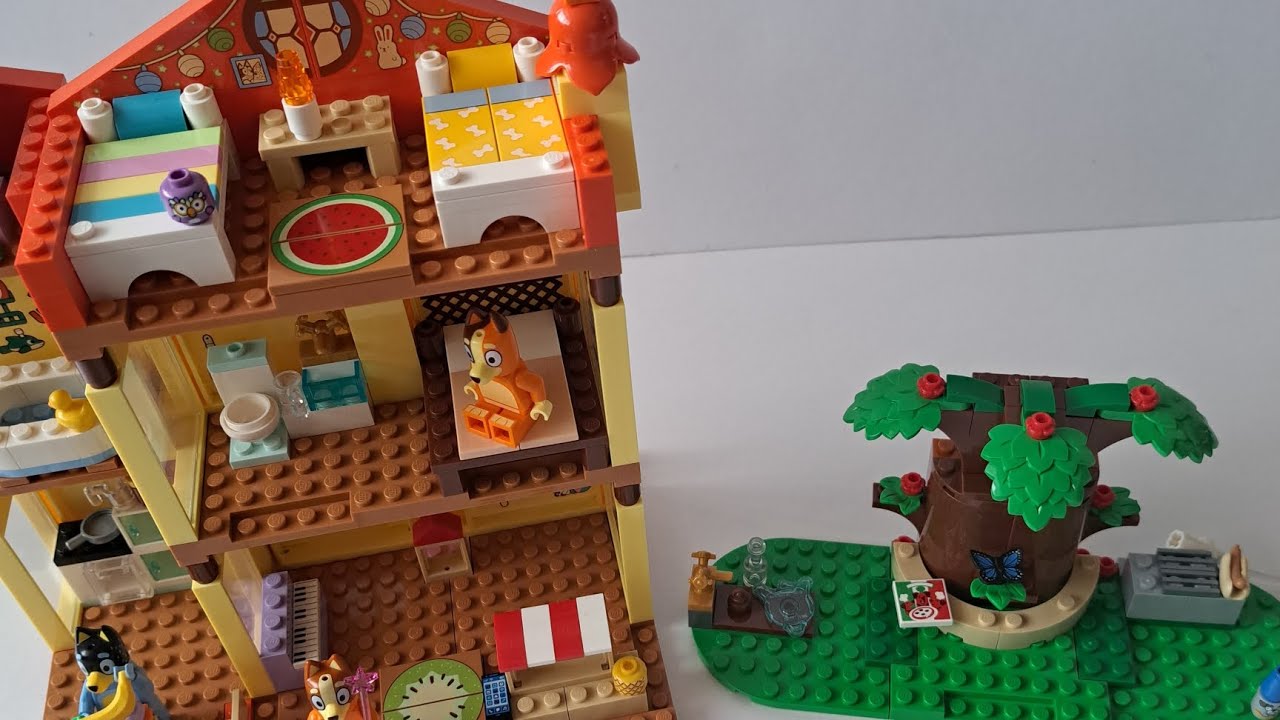 Lego Bluey's Family House Build 