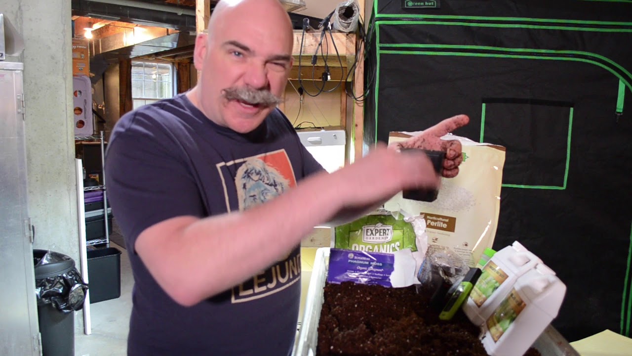 Watch me Make Dirt! or at least soilless potting mix