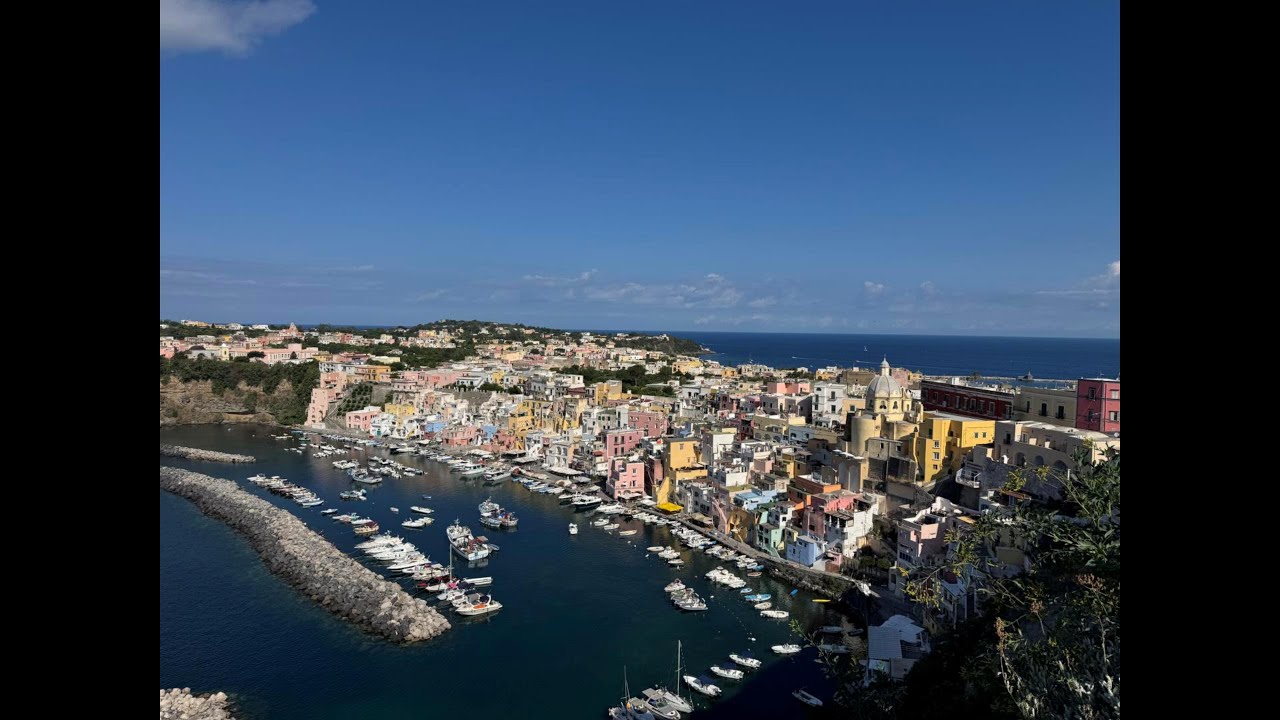 Procida, l'isola che non si dimentica