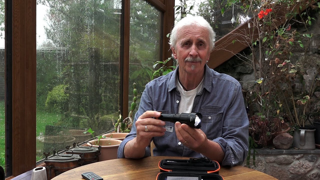 The ZD710 Zoom Diving Torch from OrcaTorch