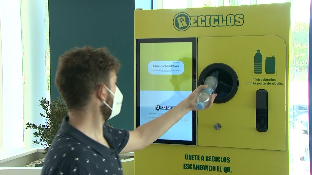 Las máquinas que te recompensan por reciclar llegarán a España antes de que acabe 2020