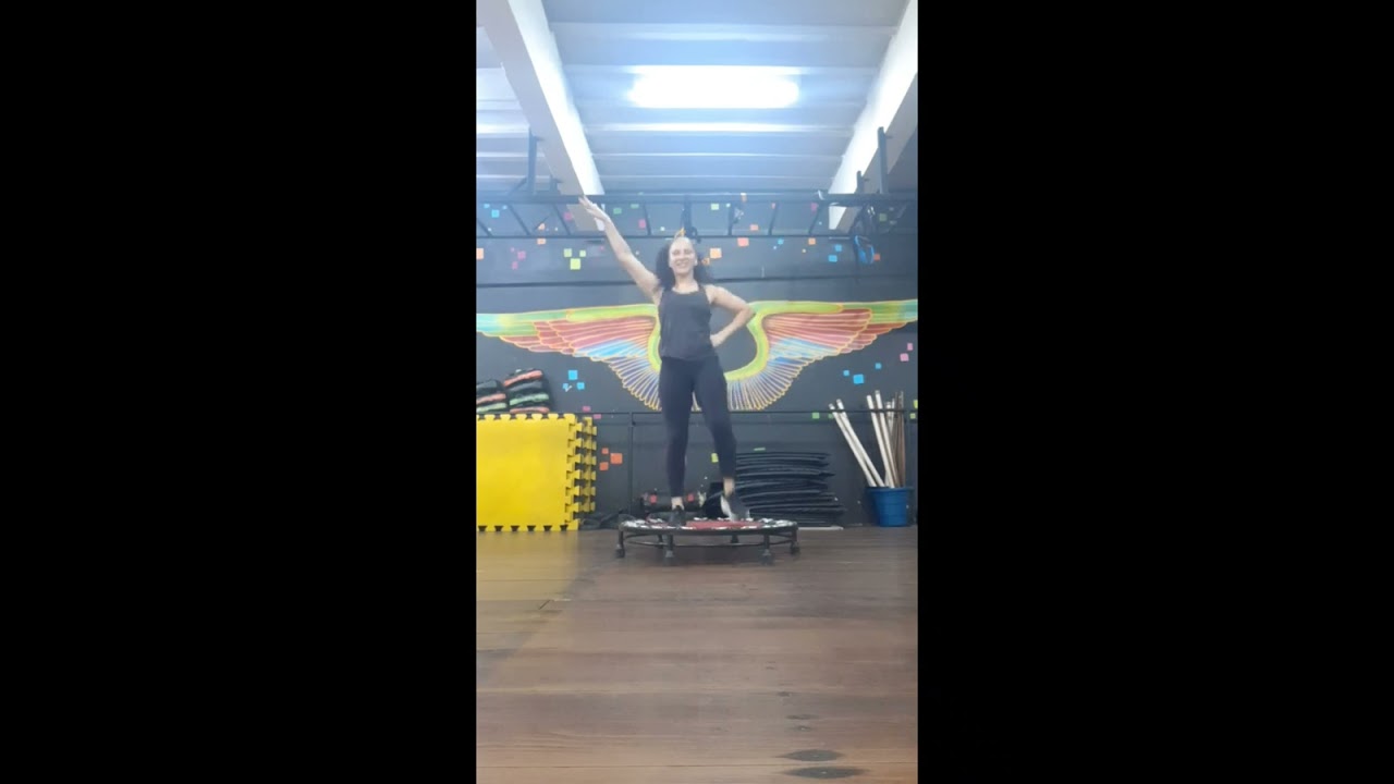 Aquecimento da Hitmaker-Hitmaker/Coreografia para o Jump.      Coreografia: Myrtes Lira.