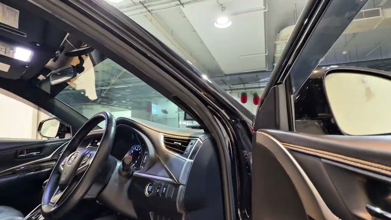 CLICK HD FOR CLEARER VIDEO !TOYOTA HARRIER ELEGANCE SUNROOF KEYLESS AUTOGATE 1824