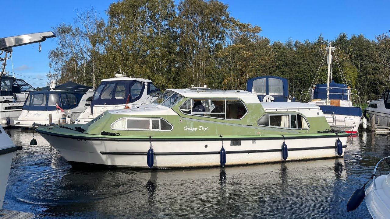 Sheerline 950 ‘Happy Daze’ for sale at Norfolk Yacht Agency