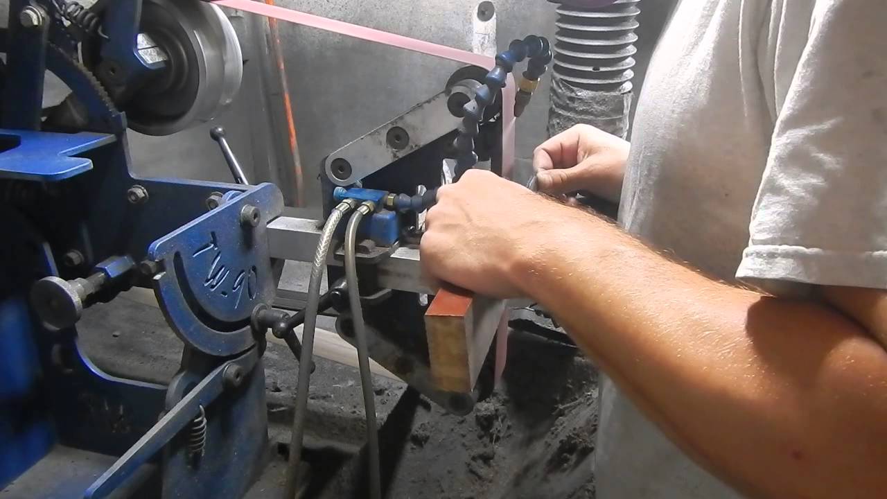 Knifemaking Tip: Flat Grinding Jig