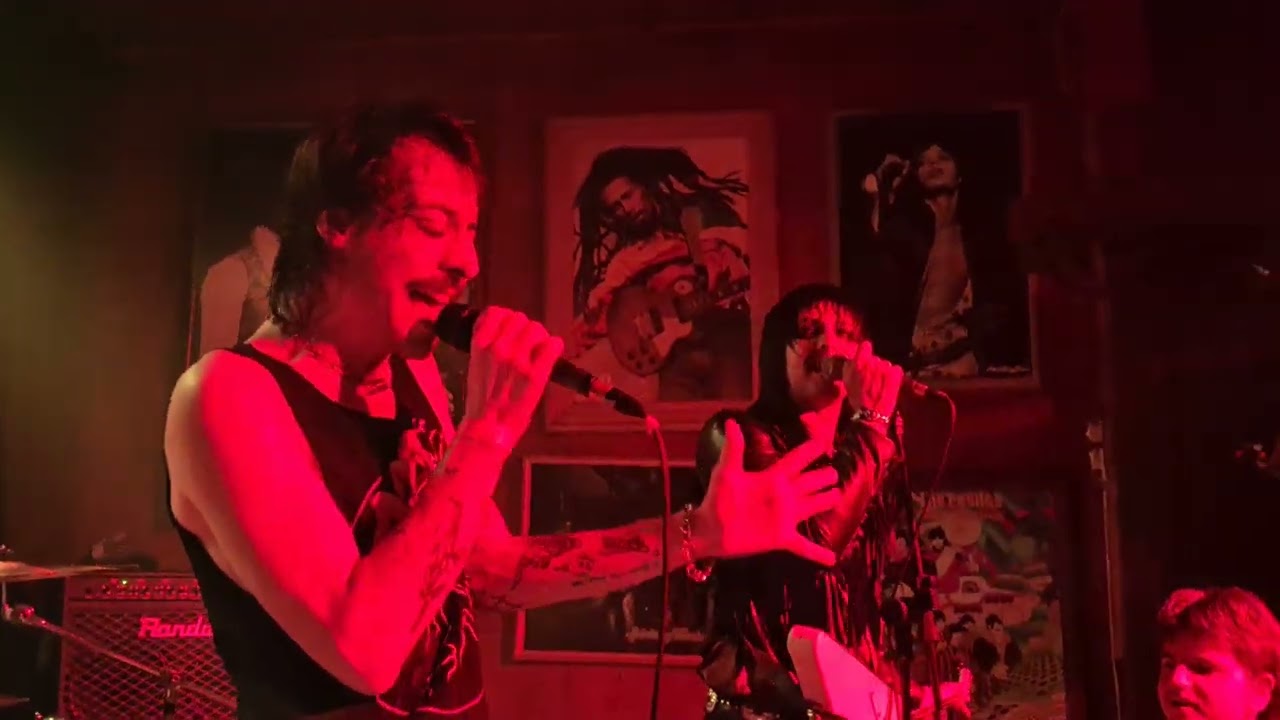 Creatures - Lightning in My Eyes - live (2022)