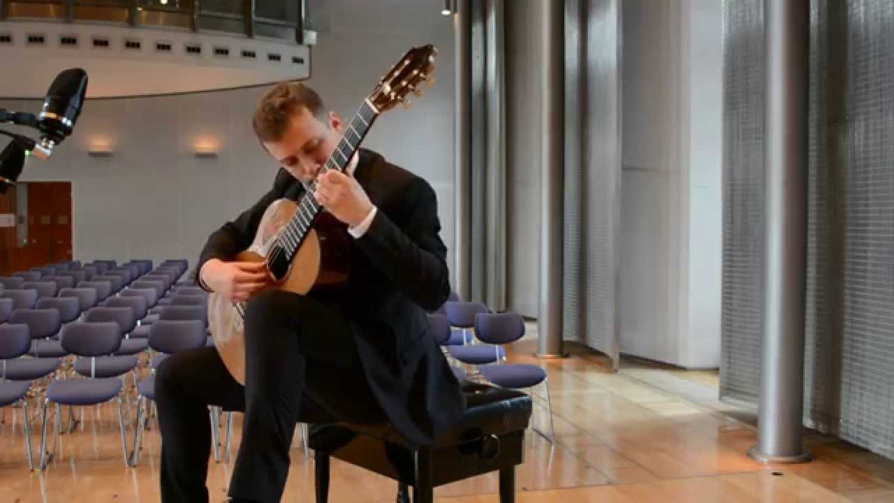 Sanel REDZIC plays Choro de Saudade by Agustín Barrios Mangoré