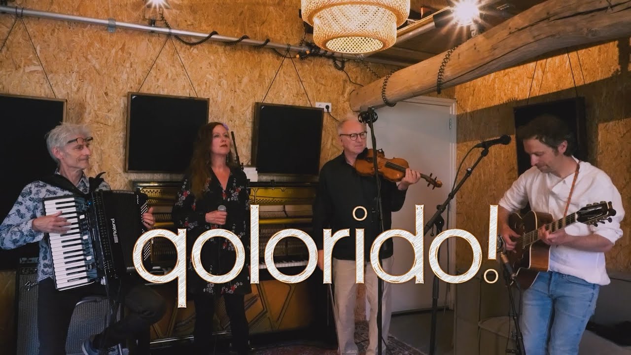 Qolorido - akoestisch met eigenzinnige jazzy, folky twist.