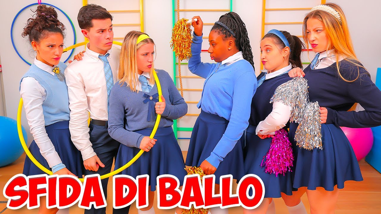 BUONI vs CATTIVI! GARA DI BALLO FINALE A SCUOLA!!