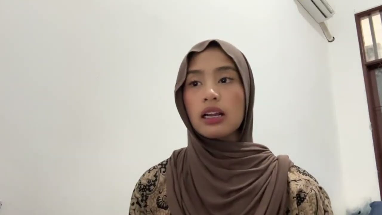 Kecerdasan Buatan dalam Jurnalisme: Peluang Efisiensi dan Risiko Disinformasi
