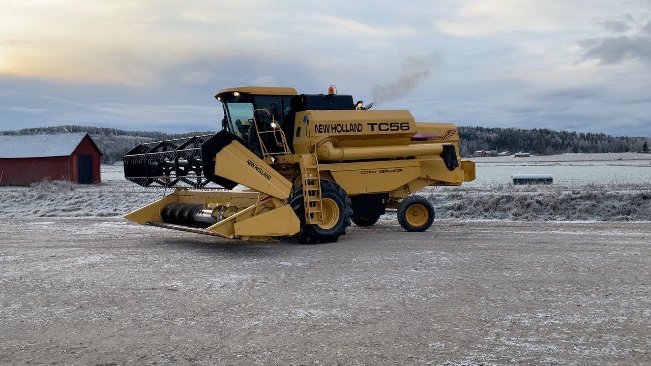 Köp Skördetröska New Holland TC56 på Klaravik
