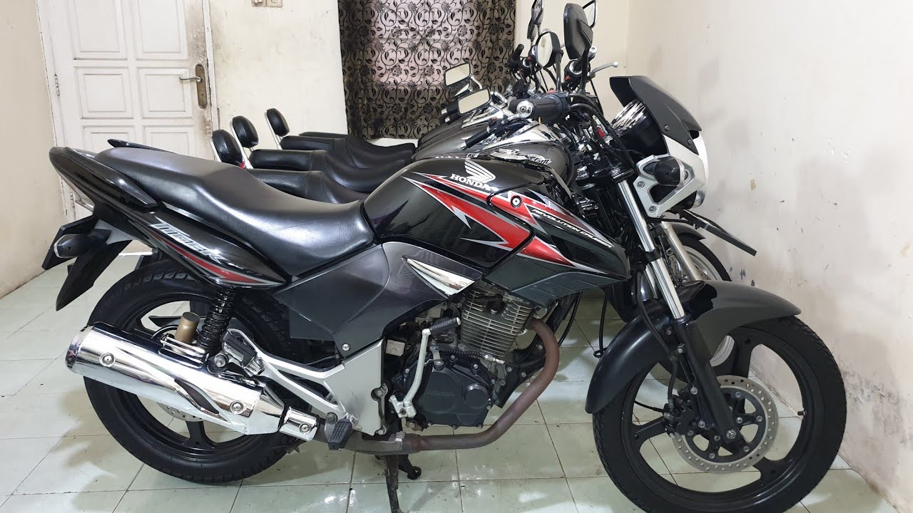 DI JUAL CEPAT HONDA TIGER REVO THN 2012 MULUS ORISINIL