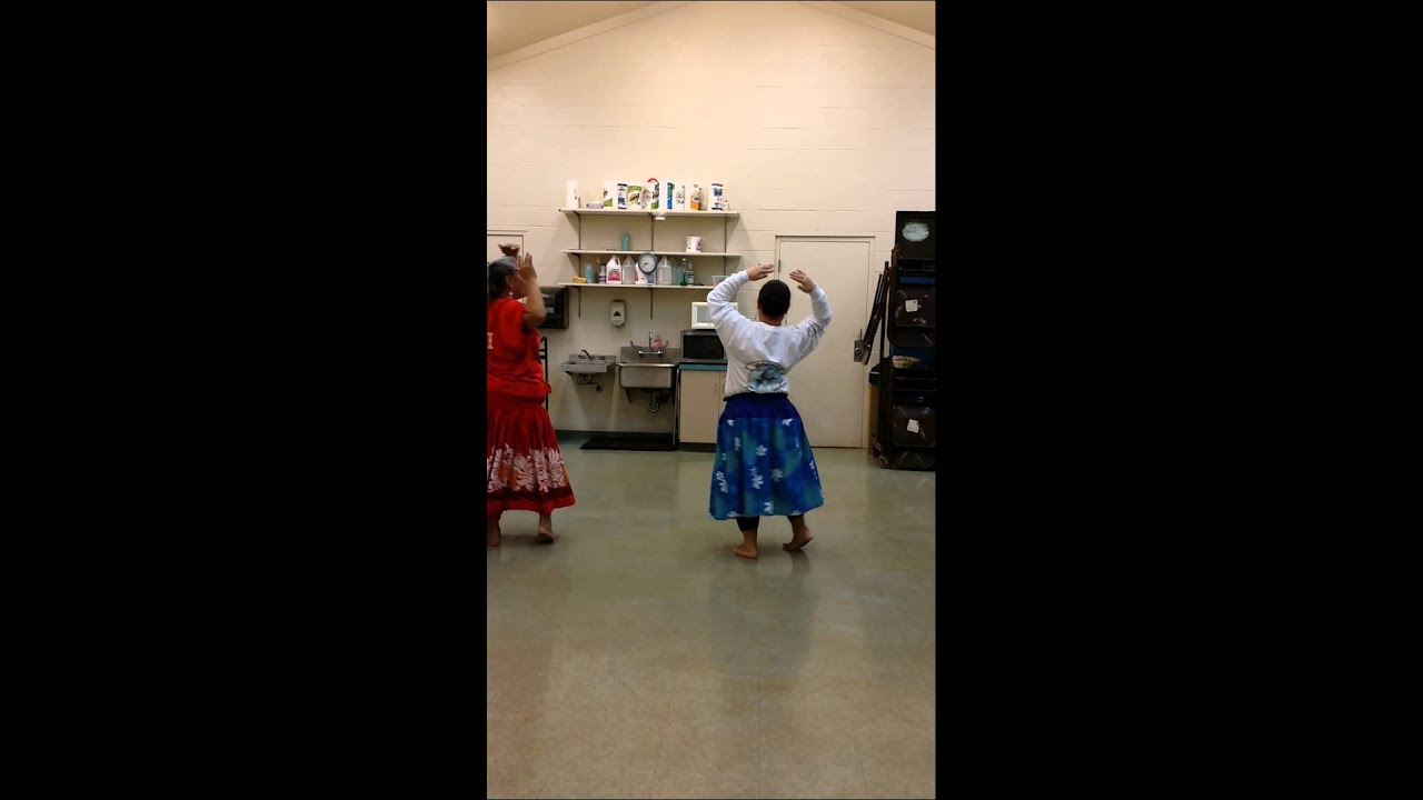 Ho'omana O Pu'uwai - O Holy Night