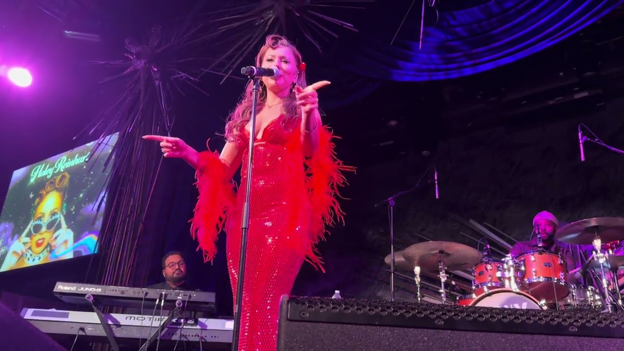 Haley Reinhart, “Honey, There’s the Door” Live