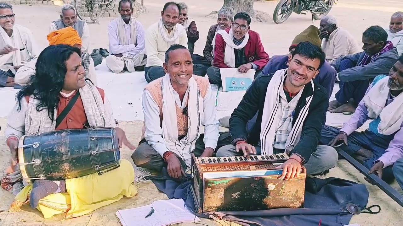 बड़ा सुंदर भाव गौ माता और किसन  दोनों परेशान हे सुने गीत आवाज राम नरेश मो 9936275002