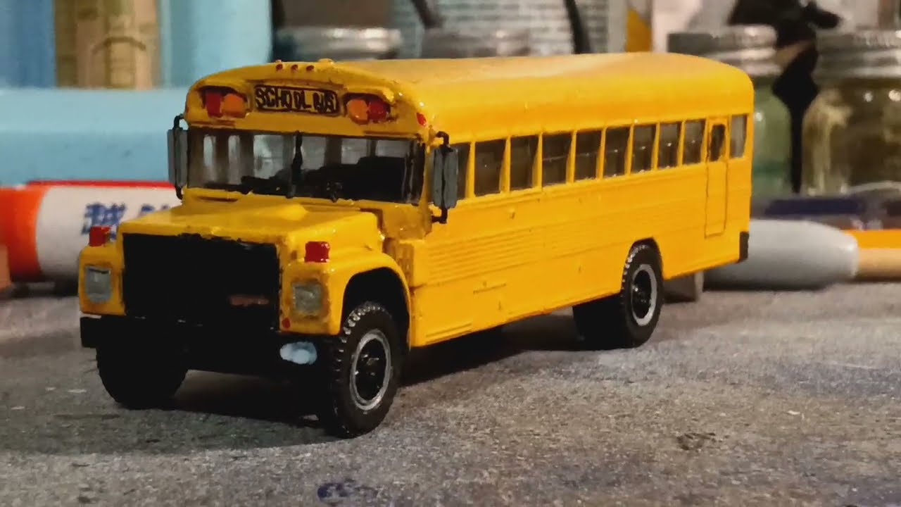 Custom Model 1987 Blue Bird International School Bus
