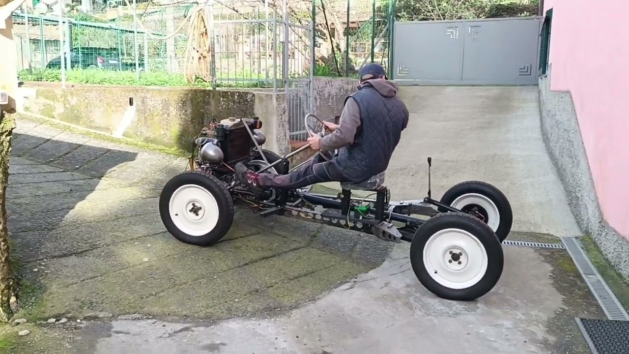 Topolino A (prima uscita su strada)