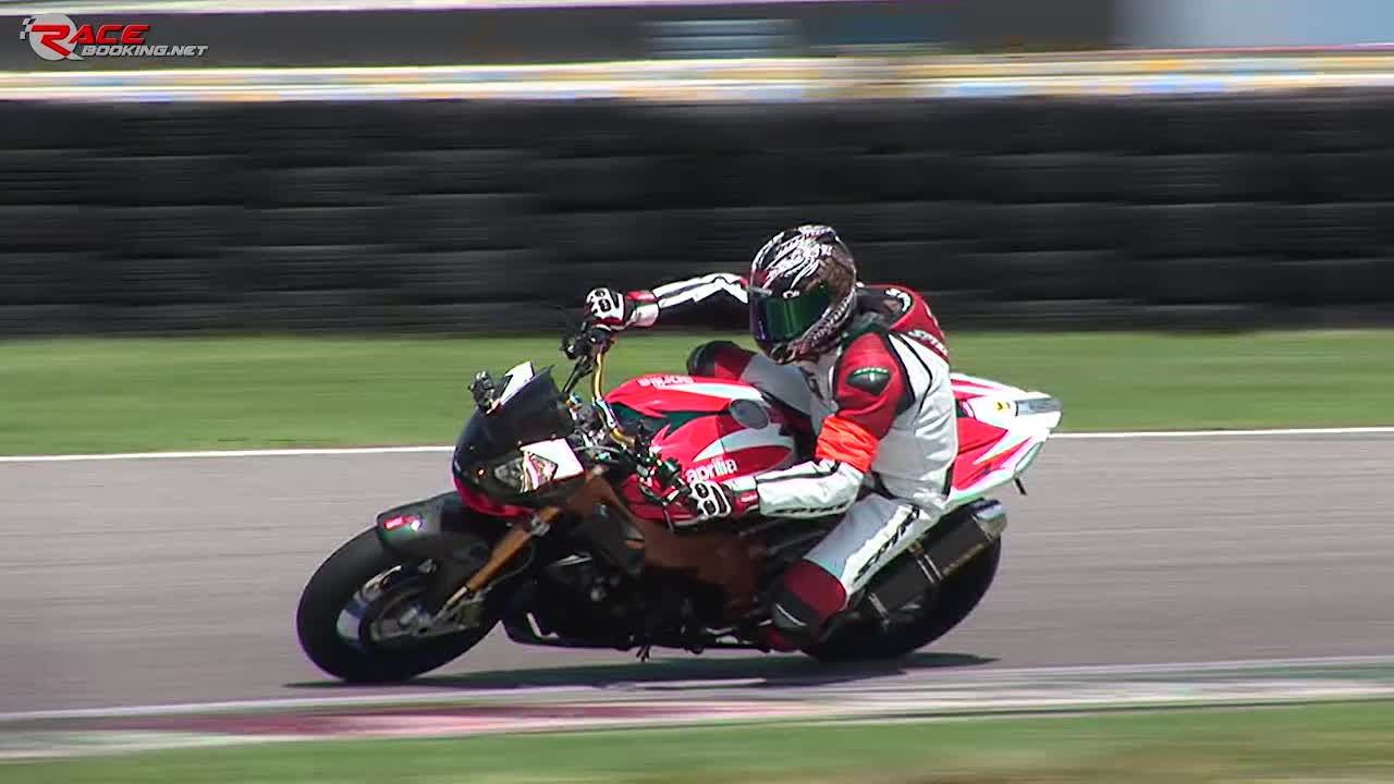 Aprilia Tuono 1000 + Arrow exhaust + Ohlins - testing on track + onboard