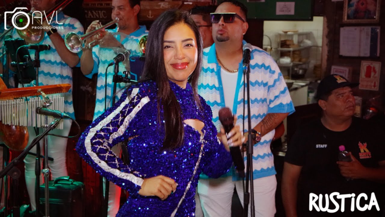 Mix Karol G/ Mix Candela/ Mix Vallenatos 2/ Que Locura Enamorarme De Ti - Kate Candela - Rústica