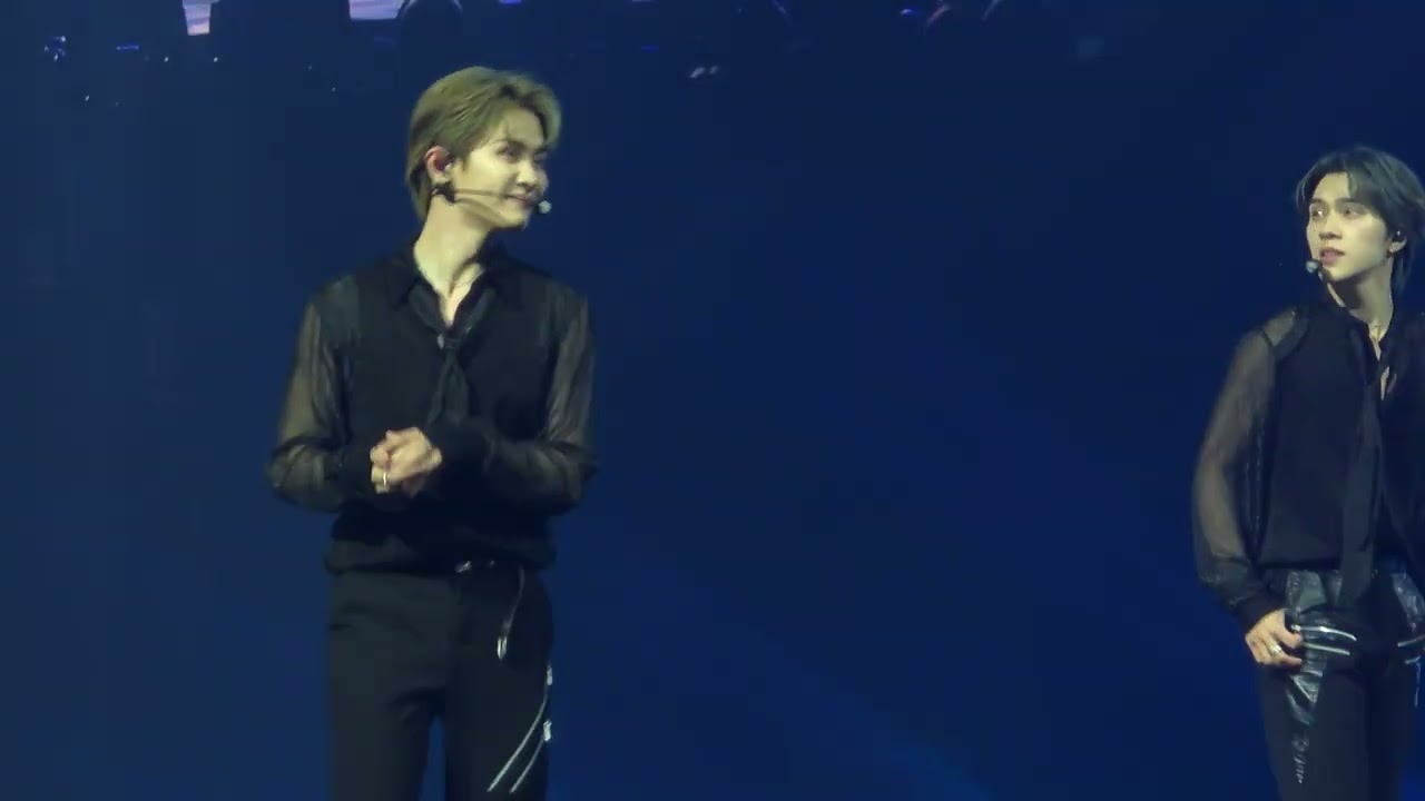 SMTOWN LIVE 2025 in London || WayV - Love Talk [4K]