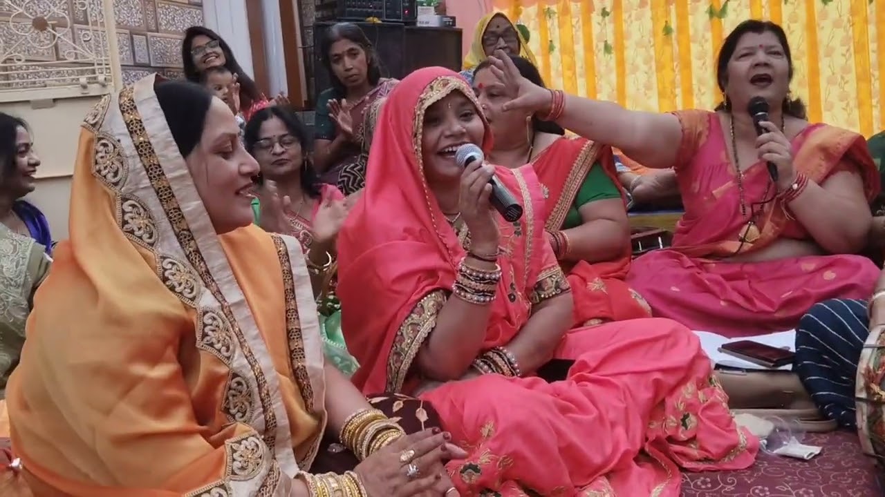 😃 बुआ आ गई शादी में 💯 तहलका मच गया 😃 शादी में गाने वाला (#हंसीमजाक का #बन्नागीत) 😃𝗥𝗶𝘁𝘂 𝗟𝗮𝗱𝗶𝗲𝘀 𝗚𝗿𝗼𝘂𝗽
