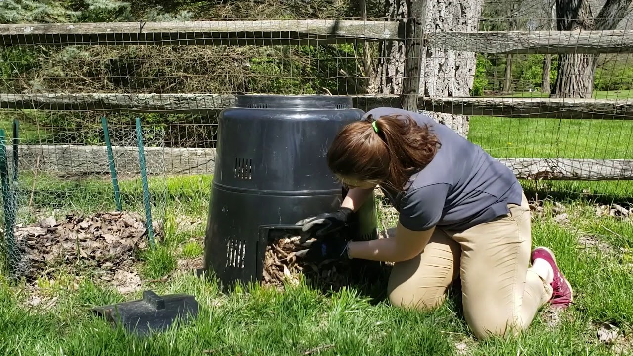WasteNot - Harvesting a One Bin Compost System