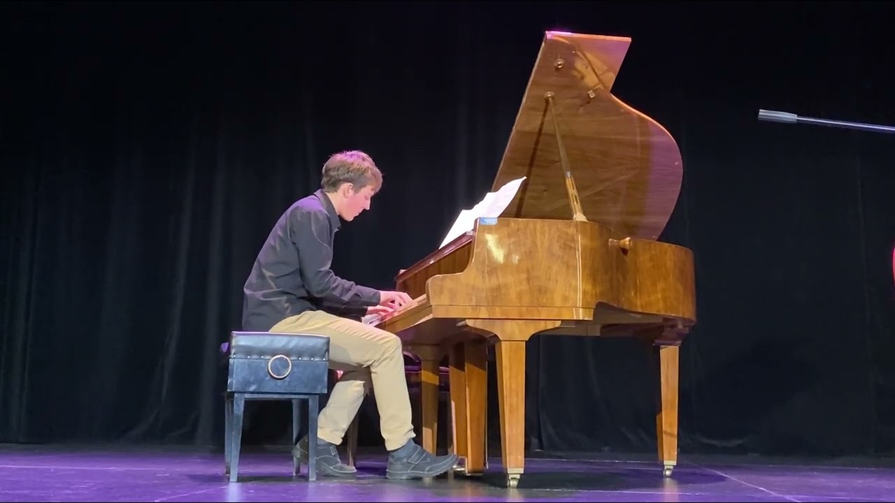 Arabesque L. 66 No. 1 in E Major - Claude Debussy