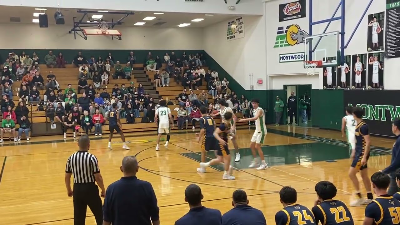 Eastwood Varsity @ Montwood 3rd Quarter