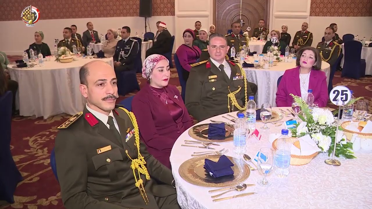 الفريق أول محمد زكي يشهد حفل تخرج دورة التمثيل الدبلوماسي العسكري المصري بالخارج