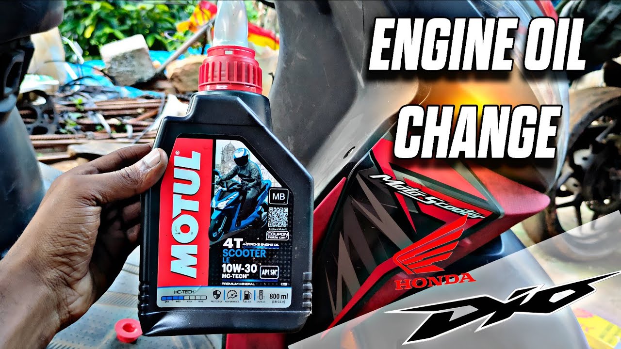 Honda Dio Engine Oil change and oil stainer cleaning in under 4 minutes | Race Tuner